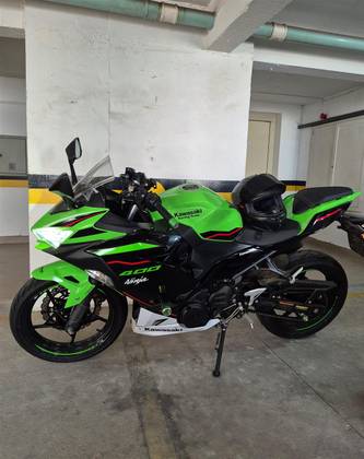 KAWASAKI NINJA 400 KRT EDITION 